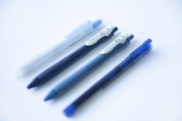 Set van 4 pennen blauw